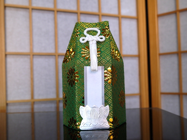 全国からご遺骨を受け入れイメージ